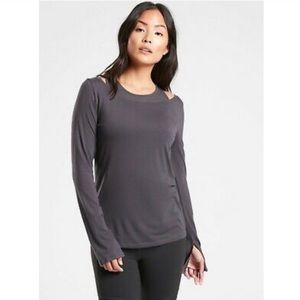 Athleta Essence Groove Long Sleeve Top